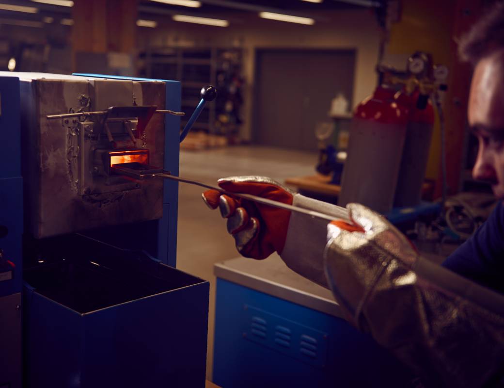 Manufacture Romain Gauthier component production 7