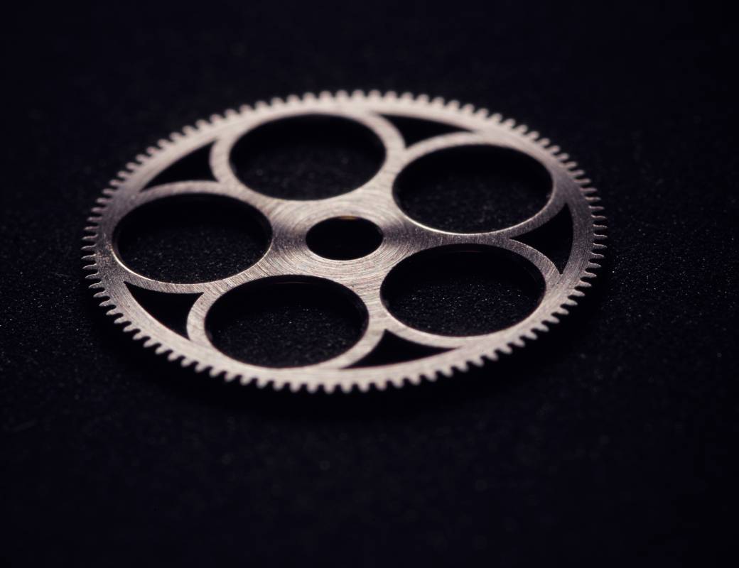 Manufacture Romain Gauthier hand-finishing and decoration 8