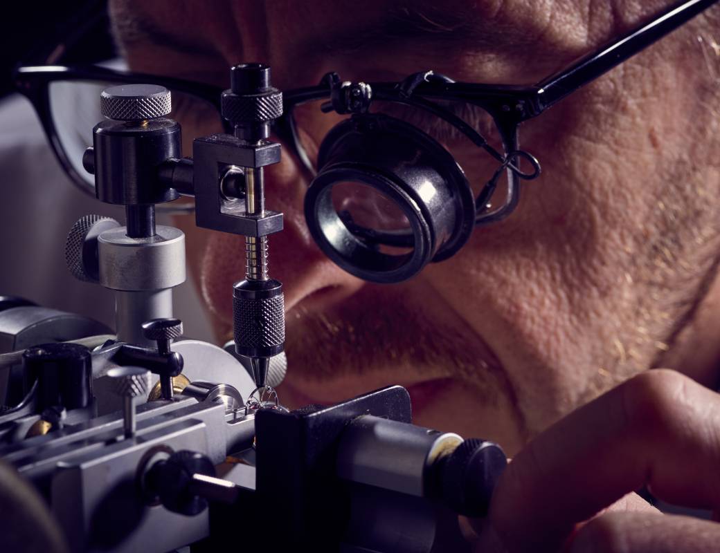 Manufacture Romain Gauthier watchmaking 15