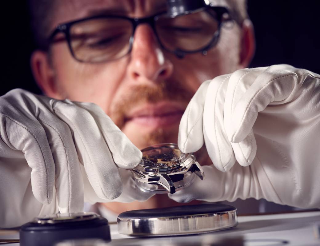 Manufacture Romain Gauthier watchmaking 18