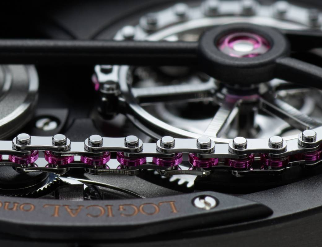 Romain Gauthier Logical One Enraged orange accents movement close-up 1