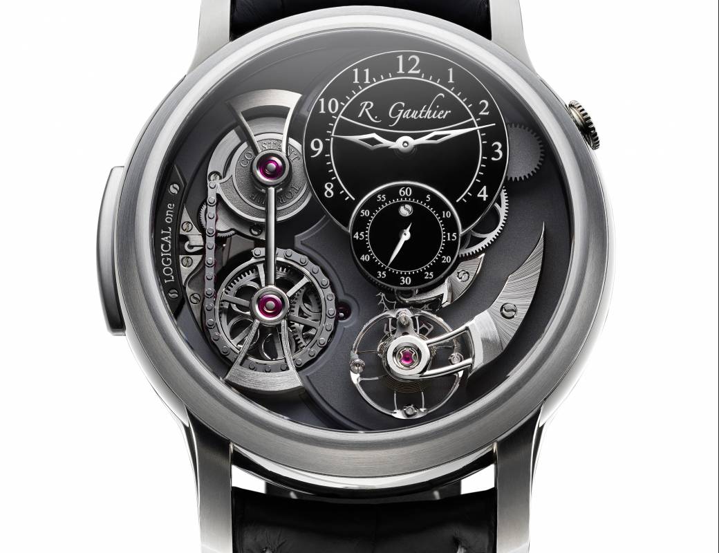 Romain Gauthier Logical One Natural Titanium black enamel dial 3