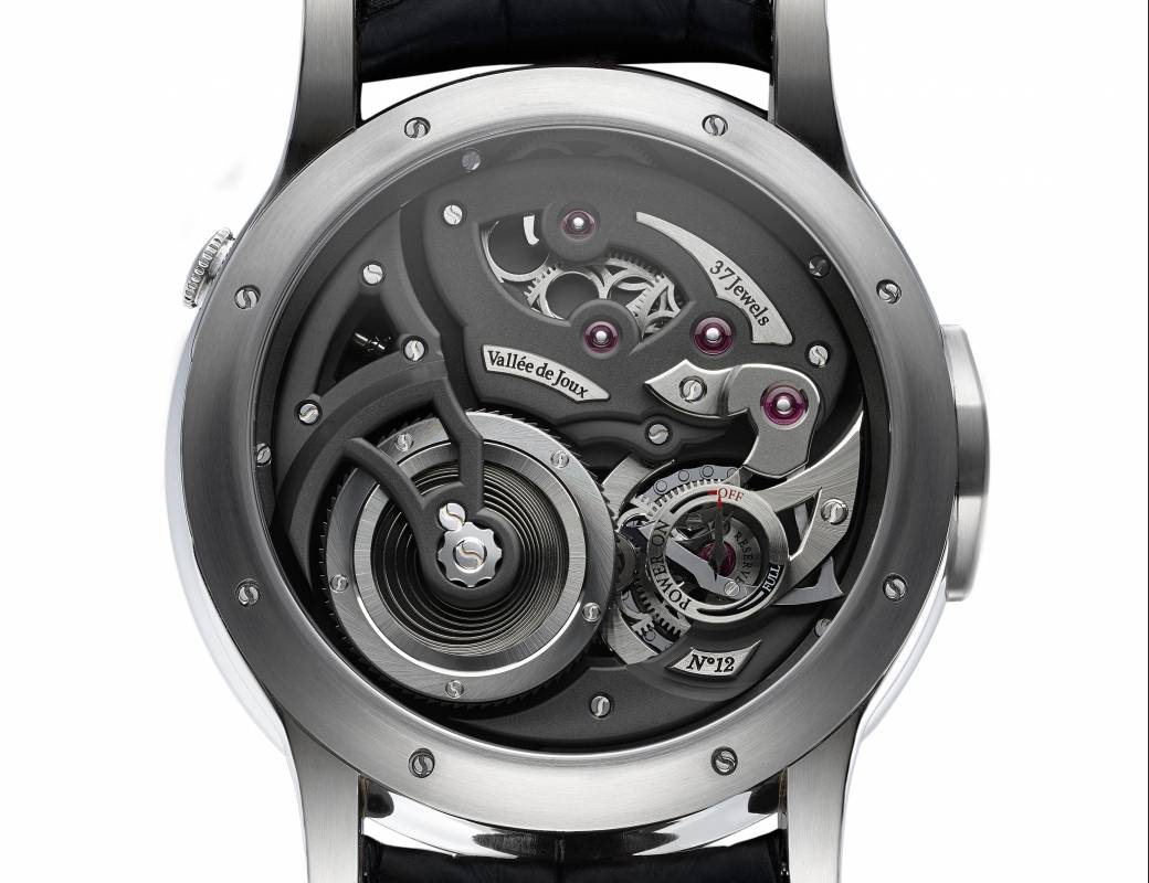 Romain Gauthier Logical One Natural Titanium black enamel dial 4