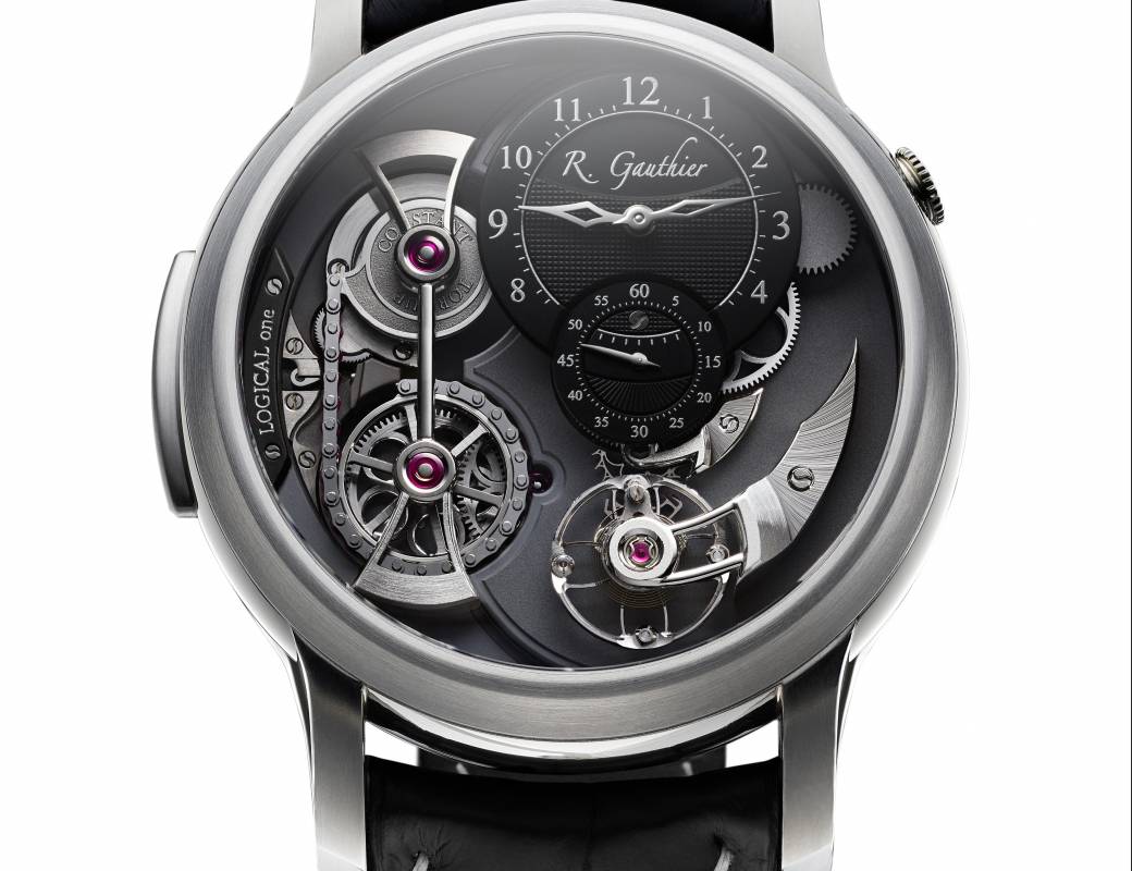 Romain Gauthier Logical One Natural Titanium clous de Paris dial 3