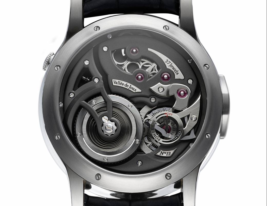 Romain Gauthier Logical One Natural Titanium clous de Paris dial 4