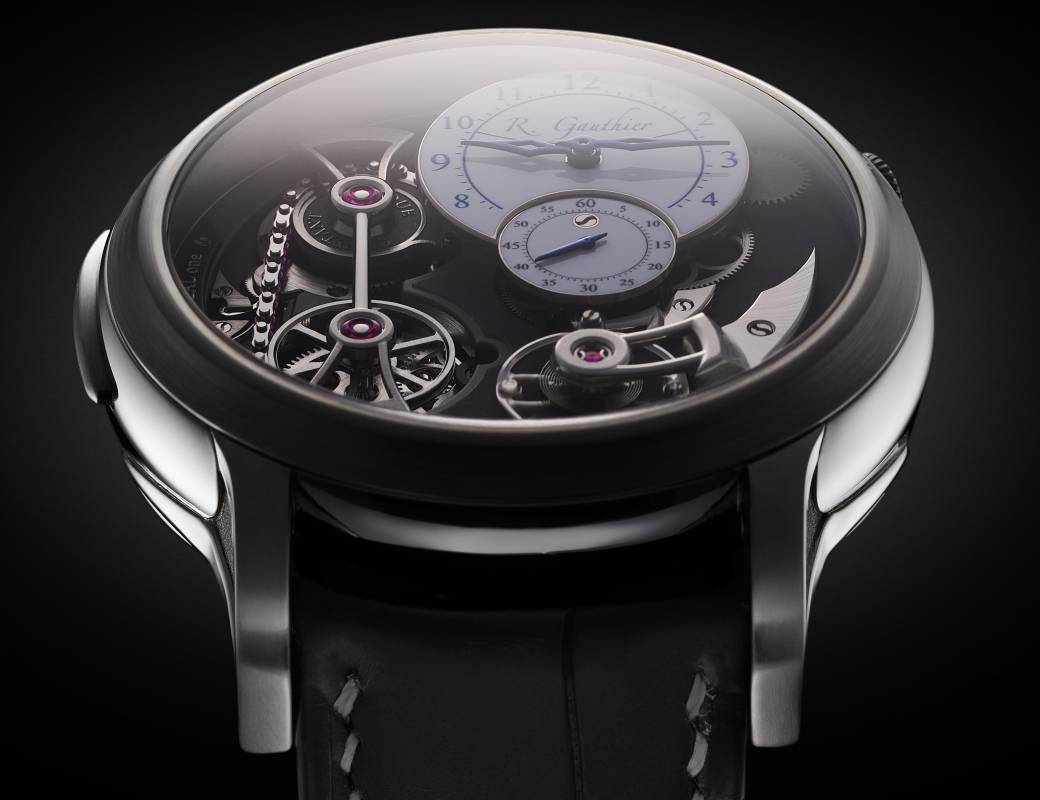 Romain Gauthier Logical One Natural Titanium white enamel dial 4