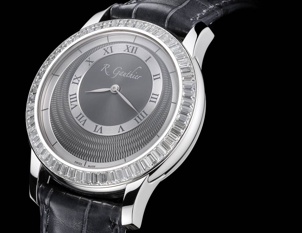 Diamond-set platinum limited edition