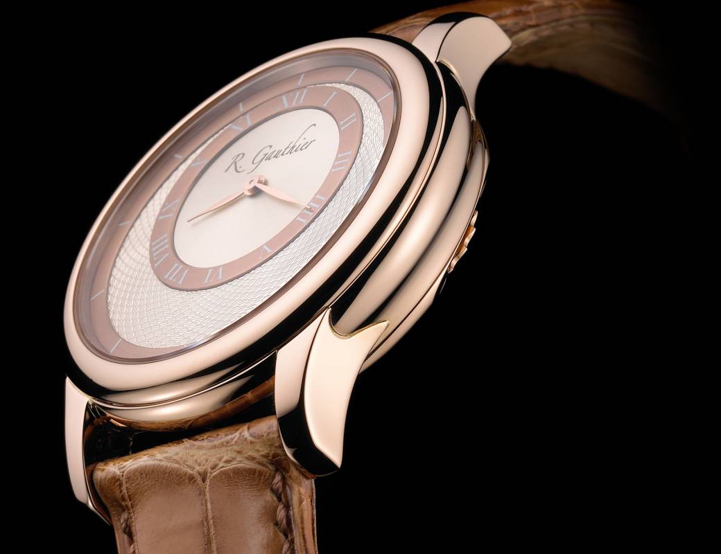 Romain Gauthier Prestige HM red gold champagne dial 1
