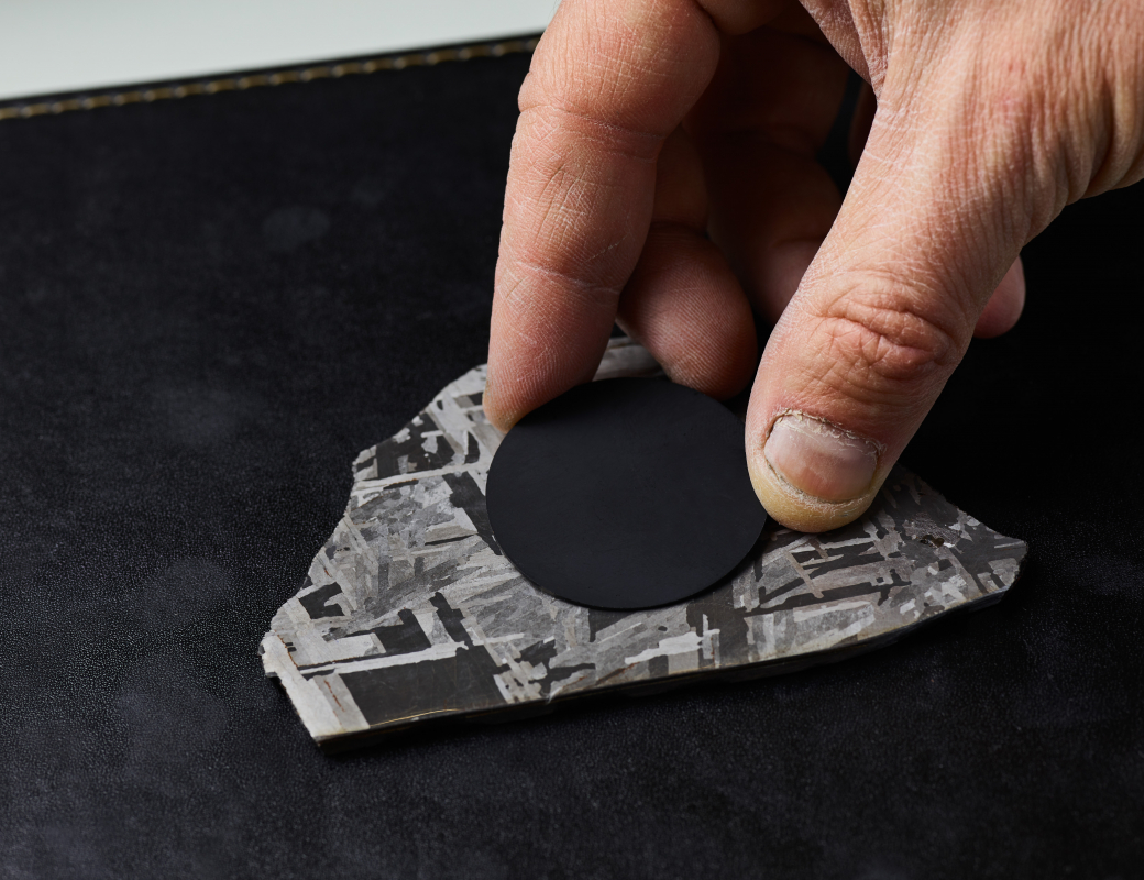 Romain_Gauthier_Prestige_HMS_Stainless_Steel_meteorite_dial_craftsmanship