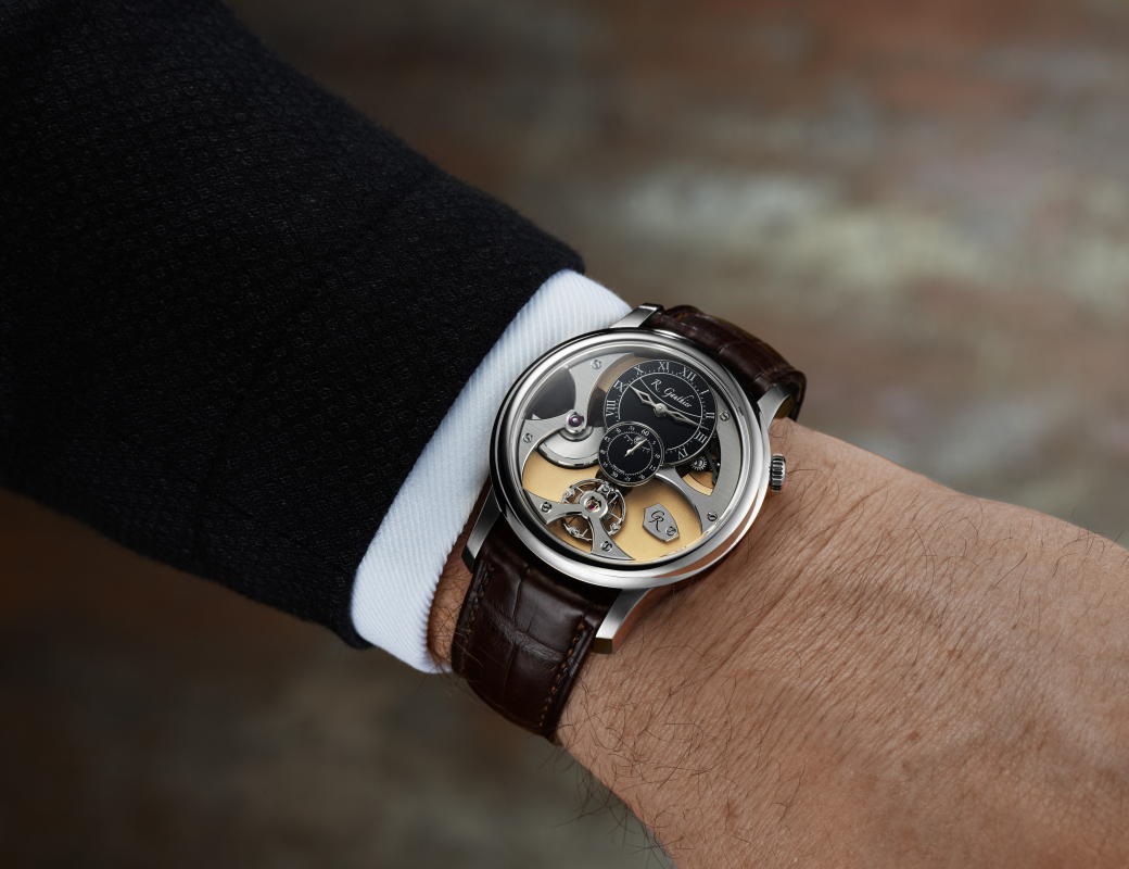 Romain_Gauthier_Insight_Micro_Rotor_White_Gold_Black_Enamel_Dial