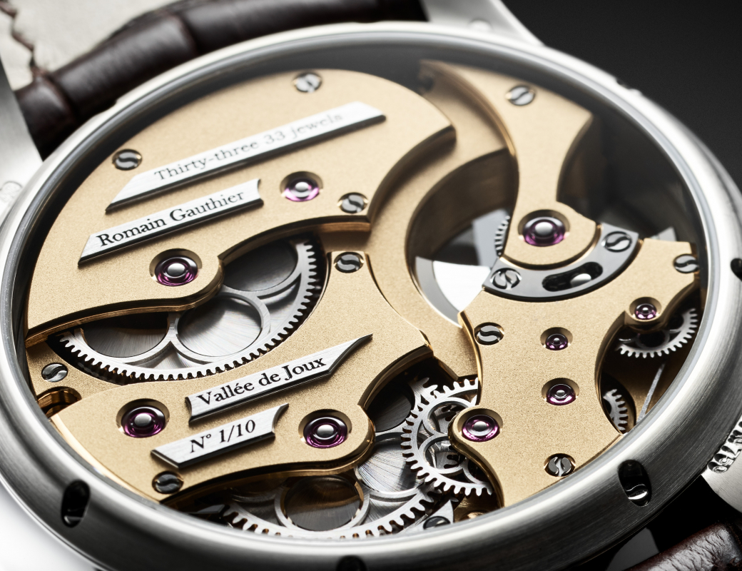 Romain_Gauthier_Insight_Micro_Rotor_White_Gold_Movement_Close-up