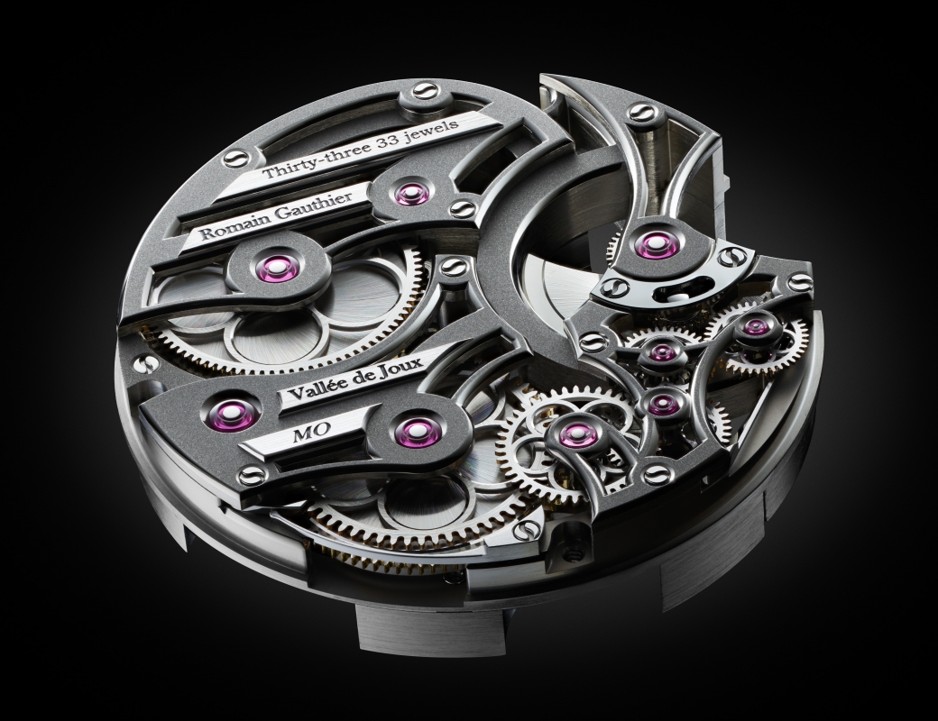 Uncased movement of the Romain Gauthier Insight Micro-Rotor-1