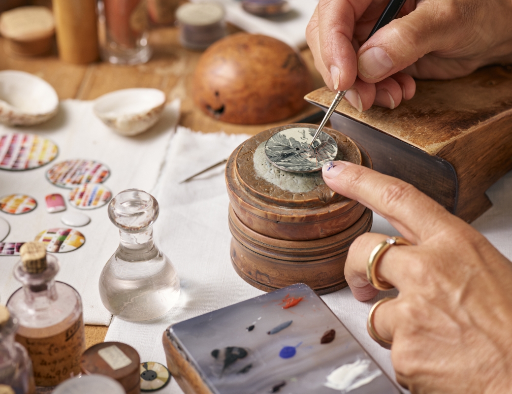 C by Romain Gauthier x Anita Porchet dial