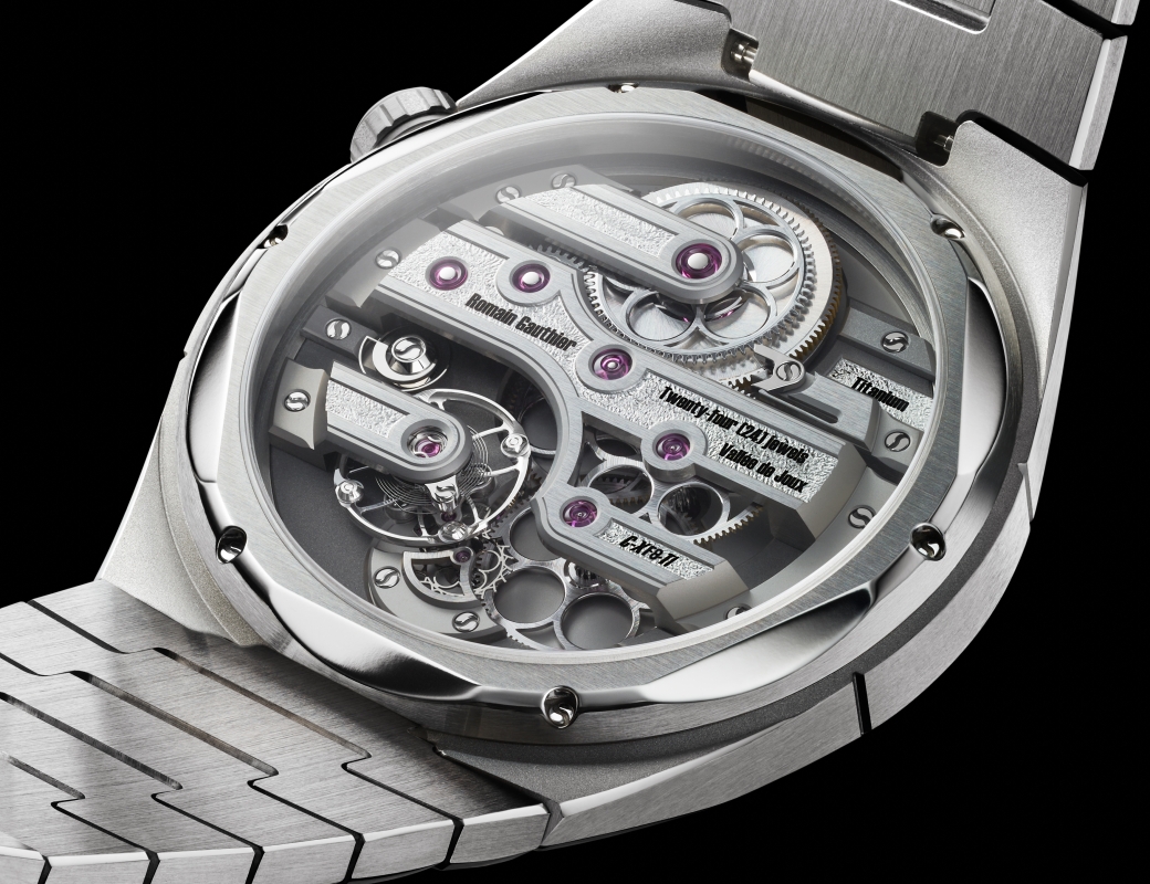 C by Romain Gauthier Titanium Edition Bracelet - Lever de Soleil color dial