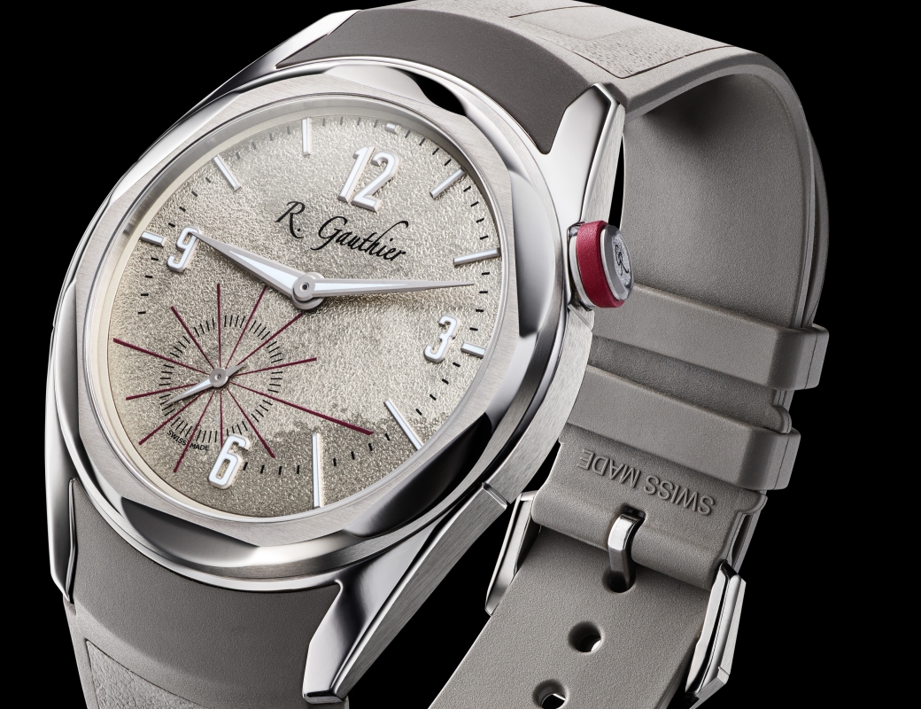 C by Romain Gauthier Titanium Edition Five with grey rubber strap, MON00542
