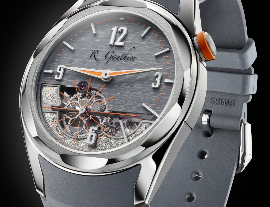 C by Romain Gauthier Titanium Edition Six