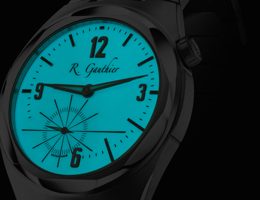 C by Romain Gauthier Titanium Edition Bracelet Lumen dial